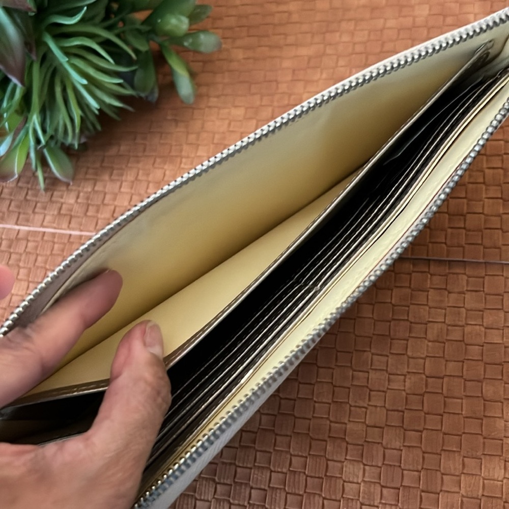 DANA BUCHMAN Long Wristlet Wallet - Picture 12 of 16